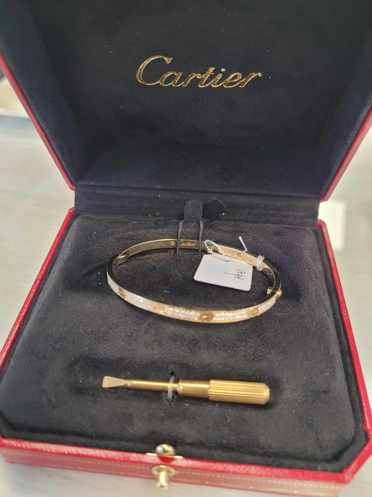 Rachat de montres de luxe à Paris 9e